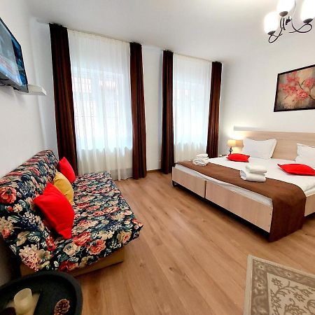 Casa Roth Appartement Braşov Buitenkant foto