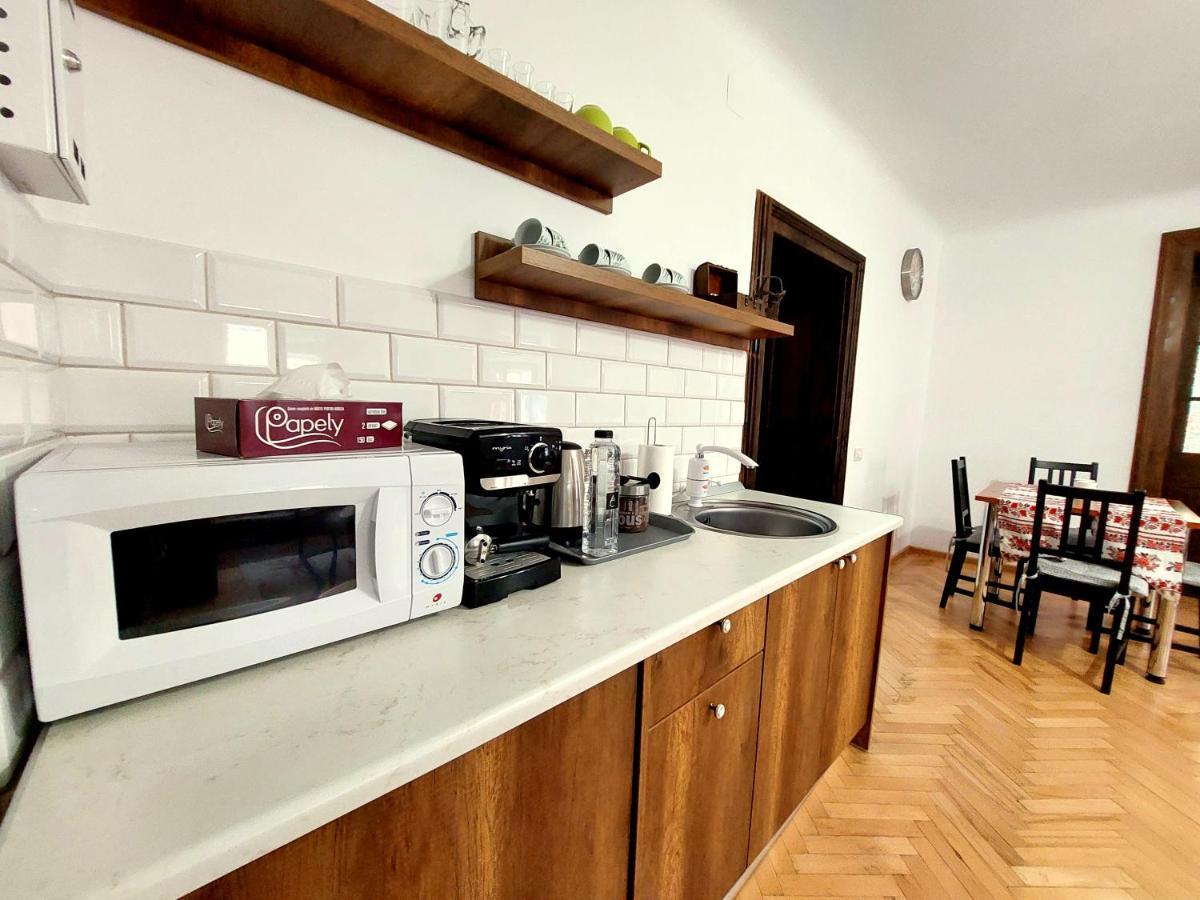 Casa Roth Appartement Braşov Buitenkant foto