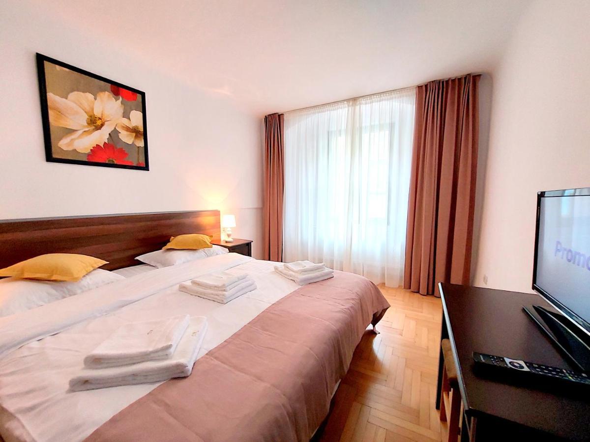 Casa Roth Appartement Braşov Buitenkant foto