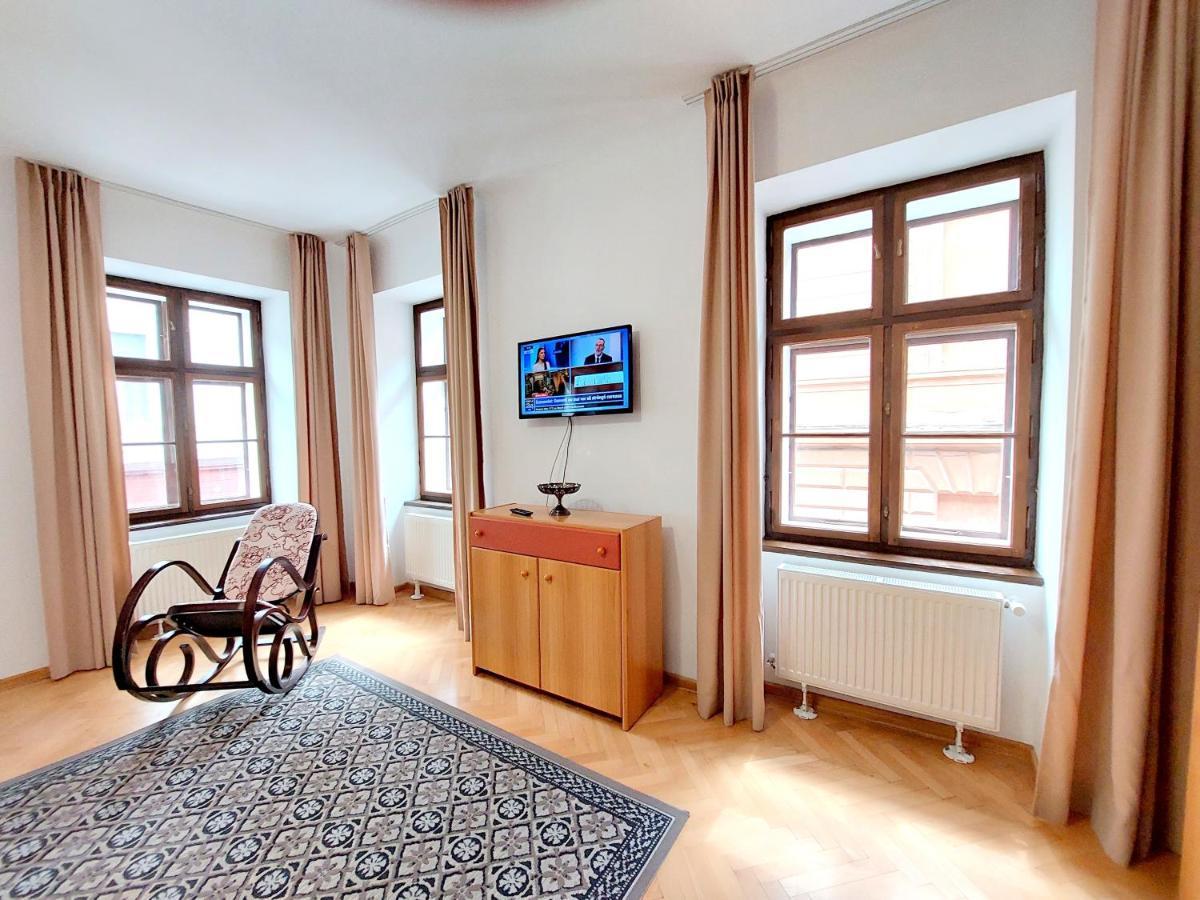 Casa Roth Appartement Braşov Buitenkant foto